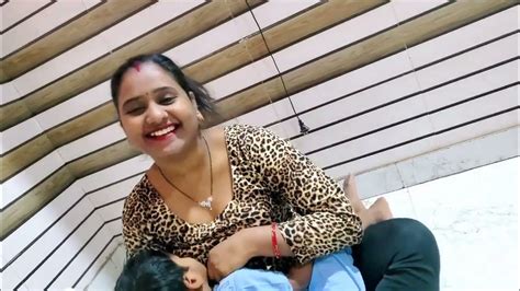 dudhwali ke sath sex|Dudh wale bhaiya ne bhabhi ke sath bahut chudai ka maja liya